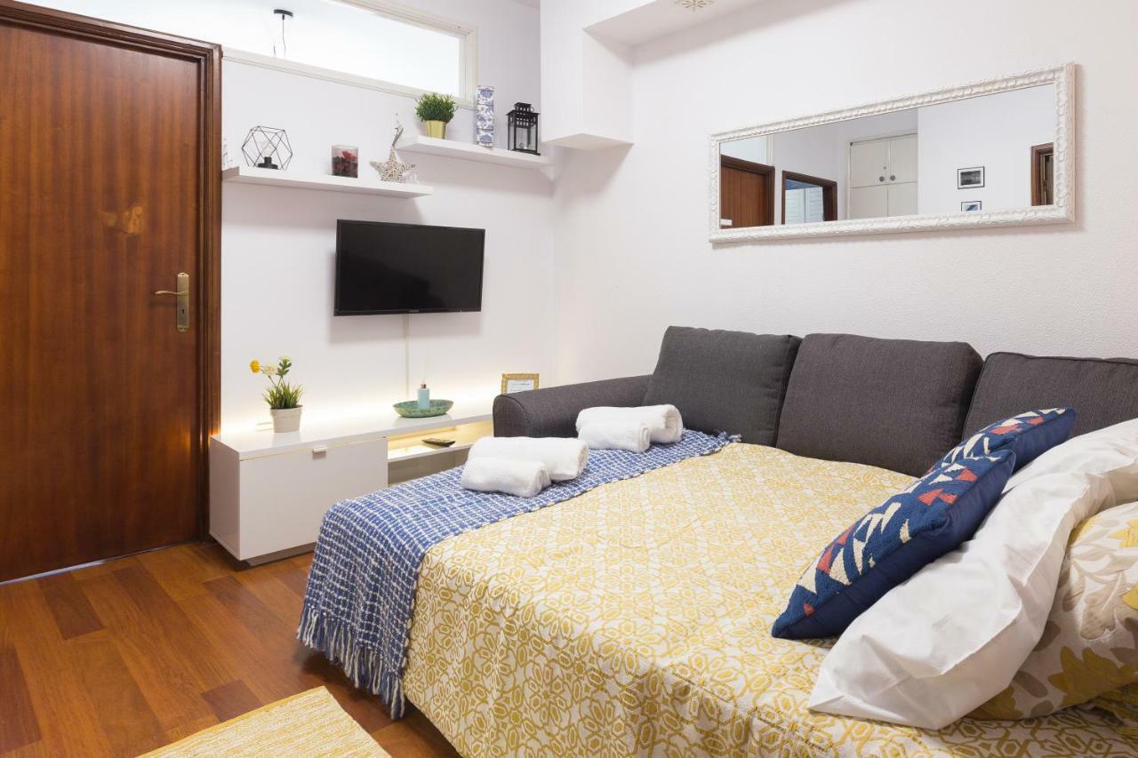 Apartmán 2 Comfy Bright Flats With Netflix Porto Exteriér fotografie
